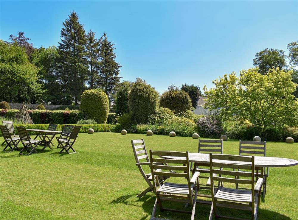 Attractive garden and grounds at The Courtyard Suite in Pitscandly, near Forfar, Angus