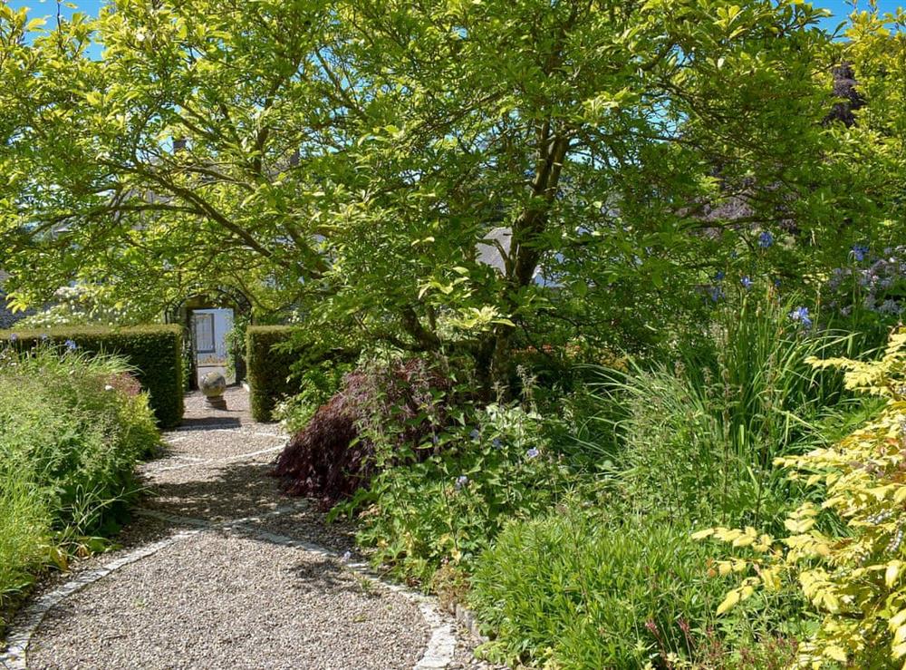 Beautiful garden and grounds at The Courtyard Suite in Pitscandly, near Forfar, Angus