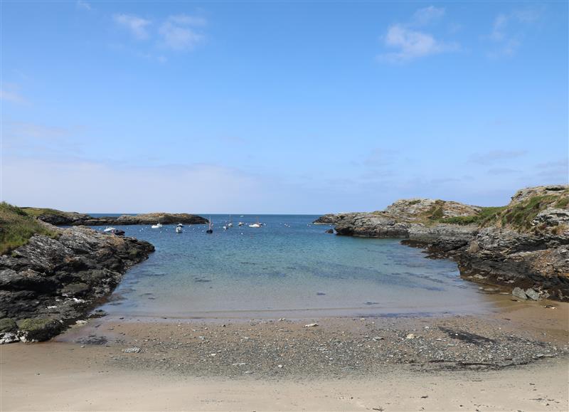 The setting around The Cove at The Cove, Trearddur Bay