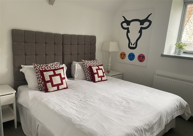 One of the 4 bedrooms at The Cow Shed, Bishopswood