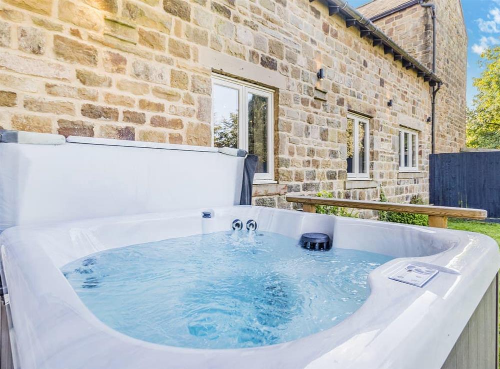 Hot tub at The Cow Shed in Sheffield, Derbyshire