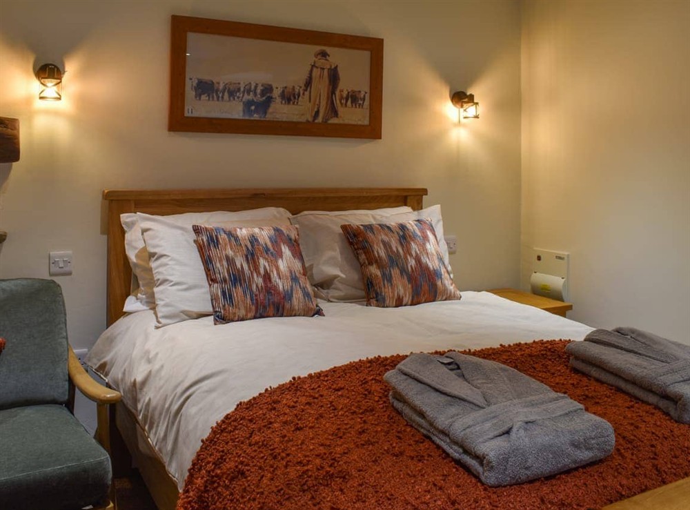 Double bedroom (photo 2) at The Cowshed in Earl Sterndale, near Buxton, Derbyshire