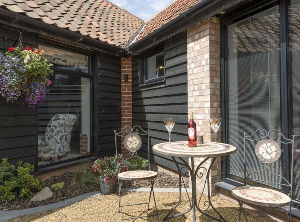 Attractive single storey barn conversion at The Cowshed in Horning, near Wroxham, Norfolk