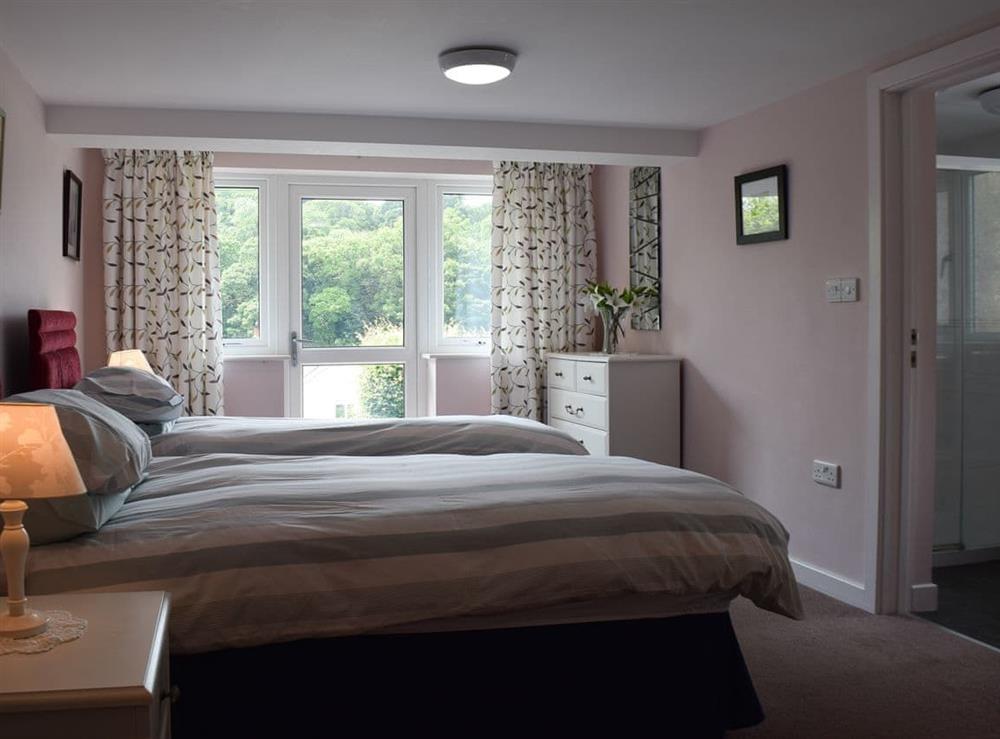 Twin bedroom at The Croft in Keswick, Cumbria