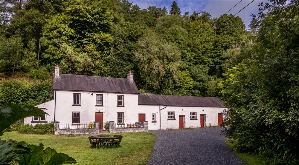 The exterior of The Cwms, Pembrokeshire (photo 2) at The Cwms in Narberth, Pembrokeshire