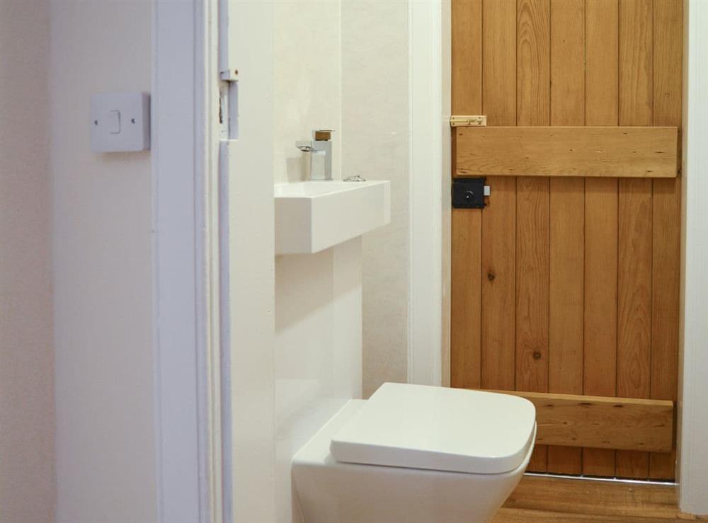‘Jack and Jill’ en-suite facilities at The Dairy House in Newton Stewart, near Wigtown, Wigtownshire