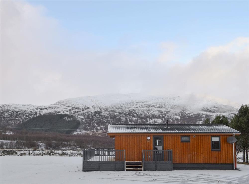 Outstanding holiday home in a beautiful location at The Den in Glentruim, near Newtonmore, Inverness-Shire