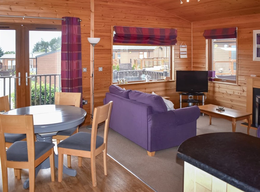 Open plan living space (photo 4) at The Dragons Den in Ilfracombe, Devon