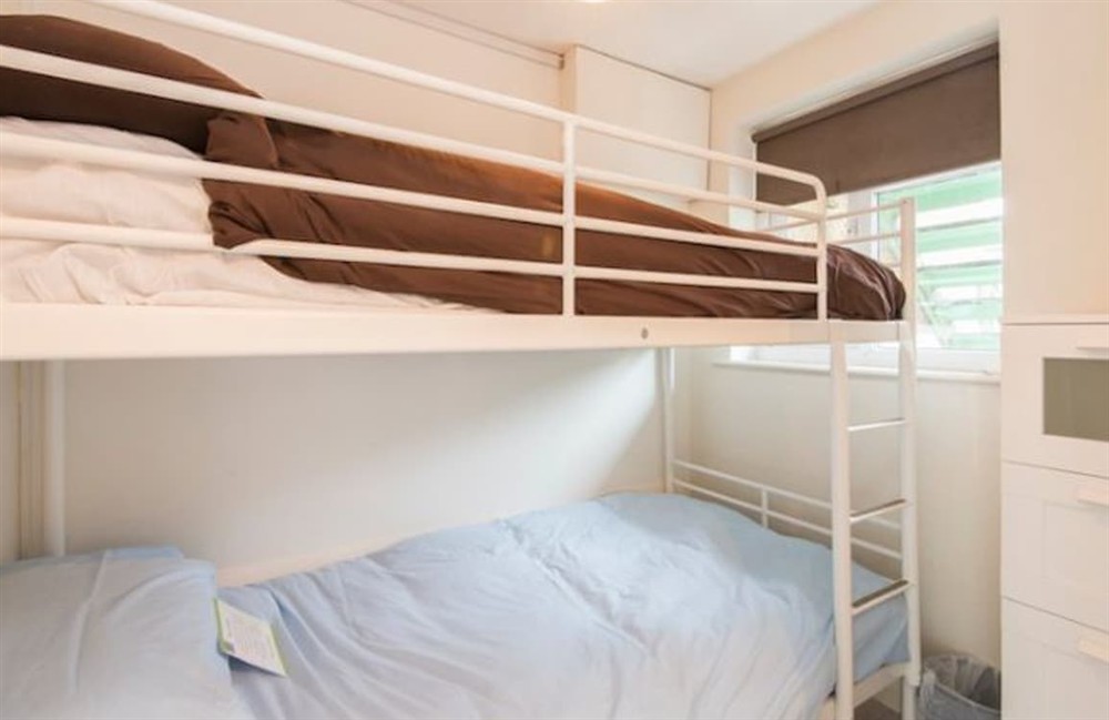 Bunk bedroom at The Dunes in Porthtowan, Cornwall