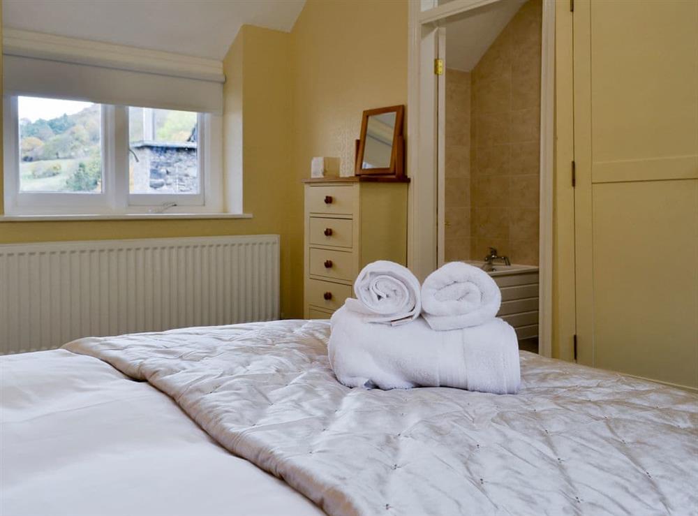 Double bedroom with en-suite (photo 2) at The East Wing at Grove Hall in Bodfari, near Denbigh, Denbighshire