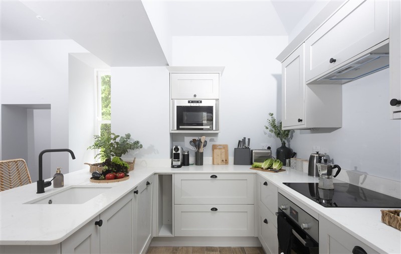 Kitchen (photo 3) at The Elms, Cornwall
