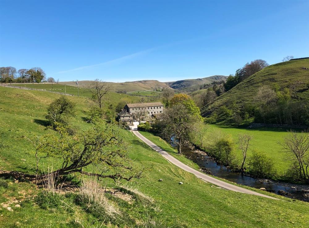 Setting at The Engine Room in Scalegill, near Kirkby Malham, North Yorkshire