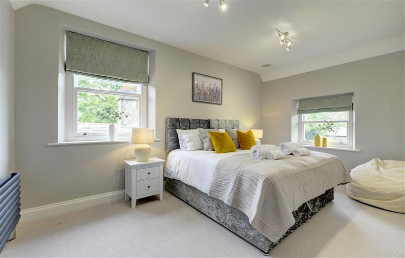One of the 5 bedrooms (photo 2) at The Farm House, Aldbrough St. John near Barton