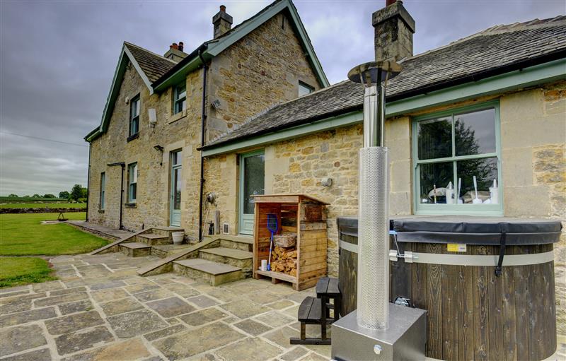 Outside at The Farm House, Aldbrough St. John near Barton