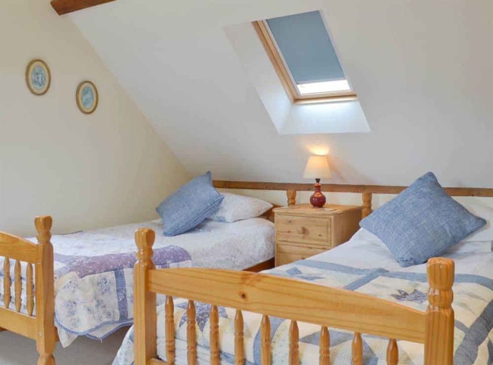 Cosy twin bedroom at The Granary, 