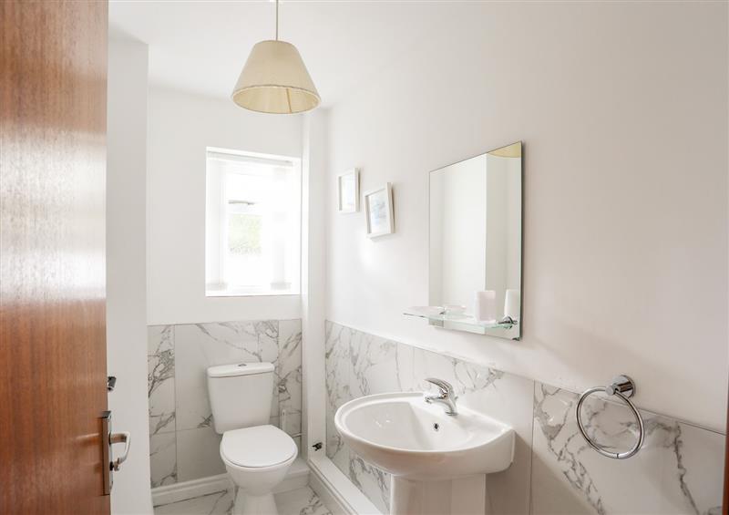 This is the bathroom at The Farmhouse, Abersoch