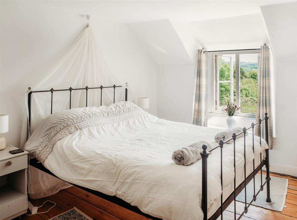 Double bedroom at The Farmhouse Hideaway in St Dominick, Cornwall