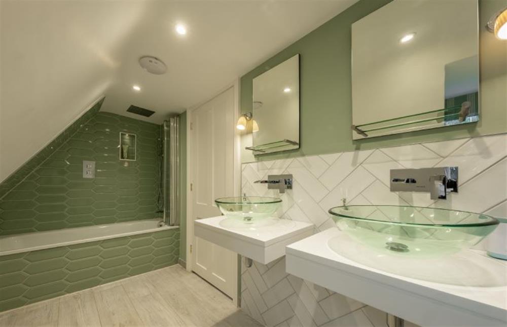 En-suite bathroom (limited head room over bath) at The Farmhouse, Nether Hall Estate, Pakenham