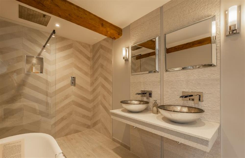 En-suite bathroom at The Farmhouse, Nether Hall Estate, Pakenham