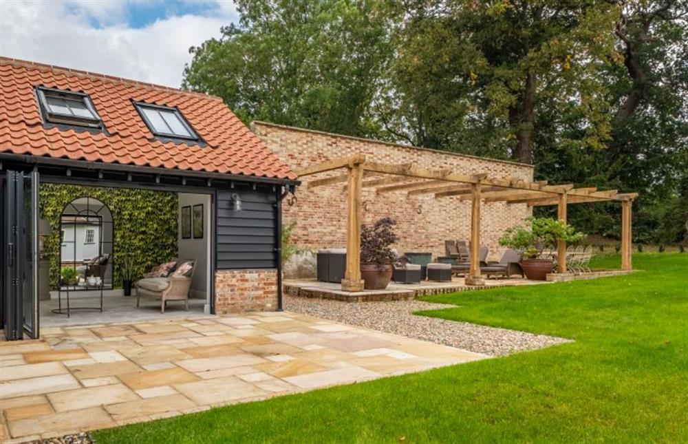 Views of The Greenhouse and Vinehouse at The Farmhouse, Nether Hall Estate, Pakenham
