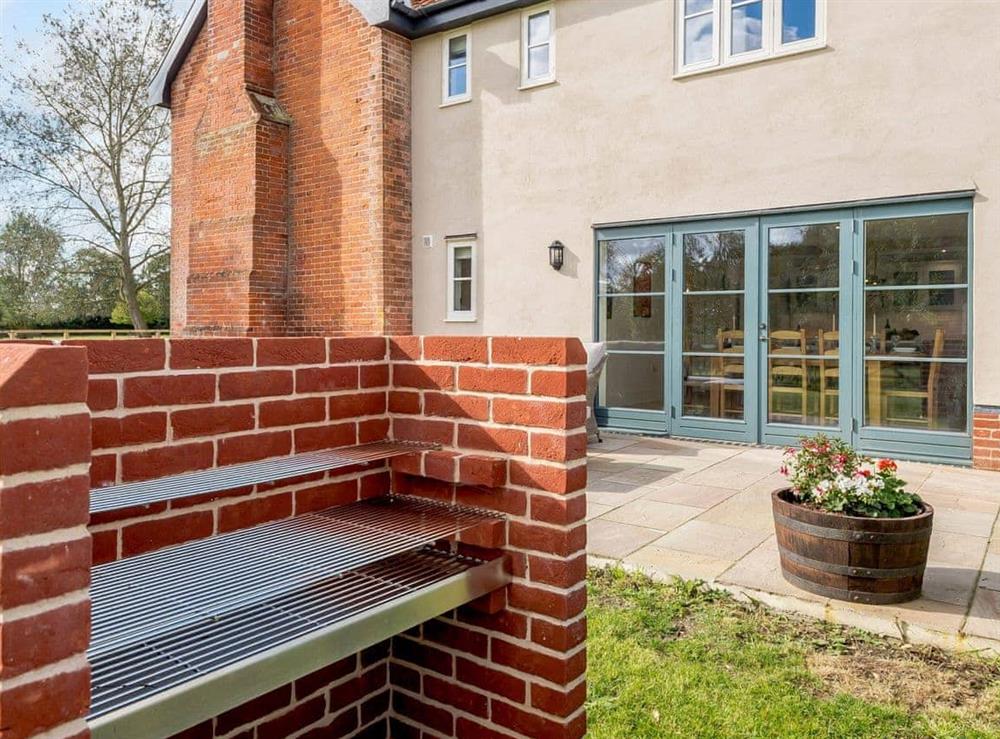 Built-in-BBQ at The Farmhouse in Tivetshall St. Margaret, Norwich, Norfolk