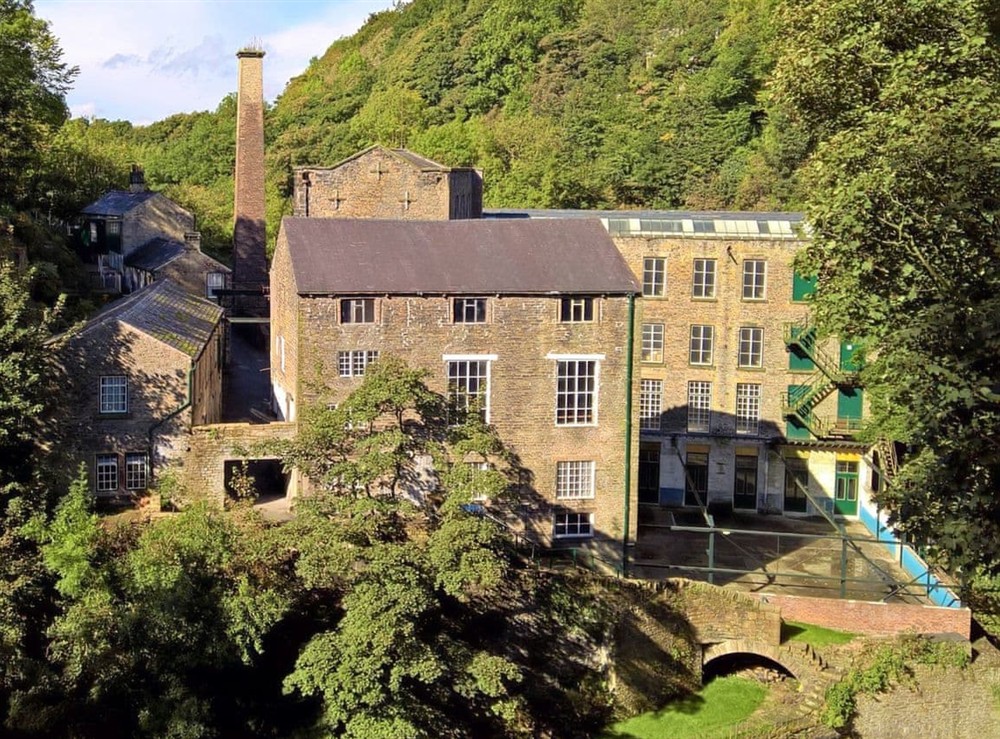Setting at The Firemans House in New Mills, Derbyshire