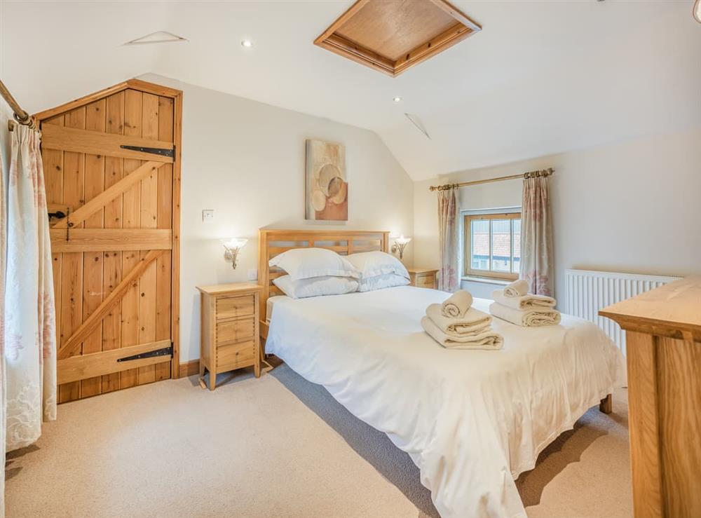 Double bedroom (photo 2) at The Forge in Holton-Le-Clay, near Cleethorpes, Lincolnshire