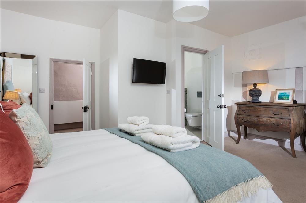 Bedroom four leading to the en-suite shower room at The Gables, Honeybourne