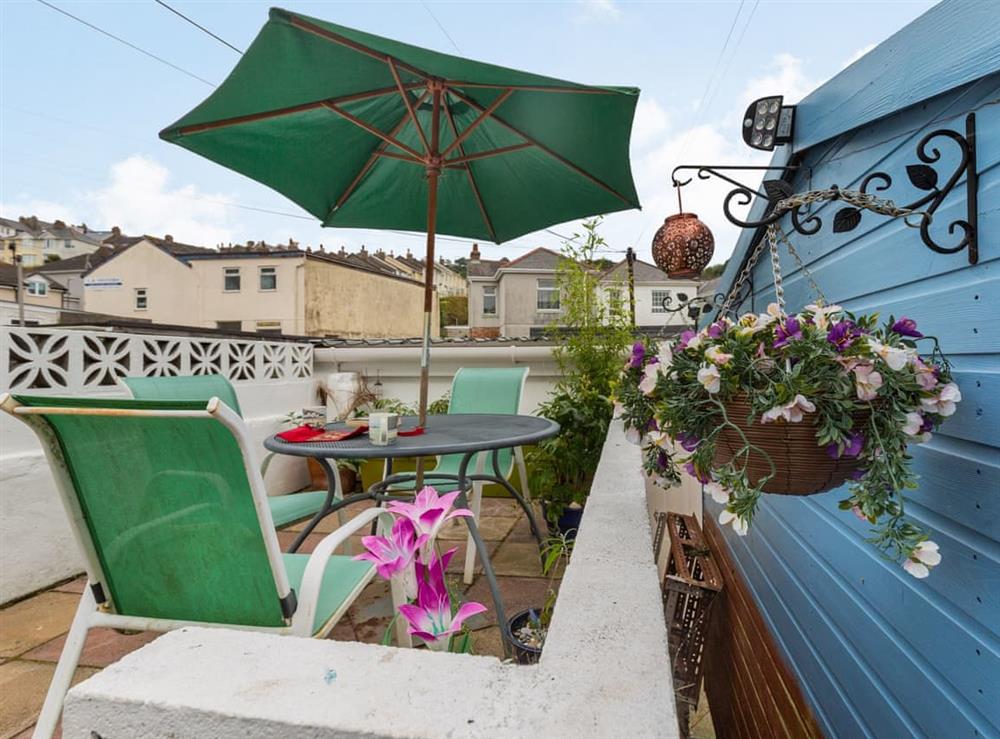 Sitting-out-area (photo 3) at The Garden Flat in Torquay, Devon