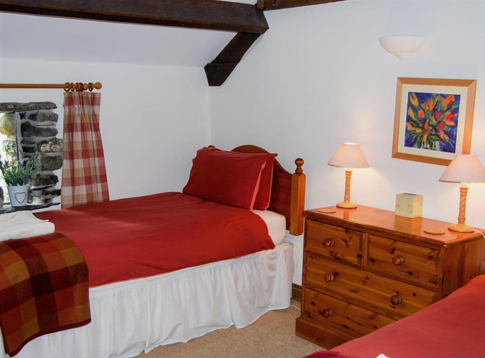 Great twin bedroom with heritage features at The Garth in Penrith, Cumbria