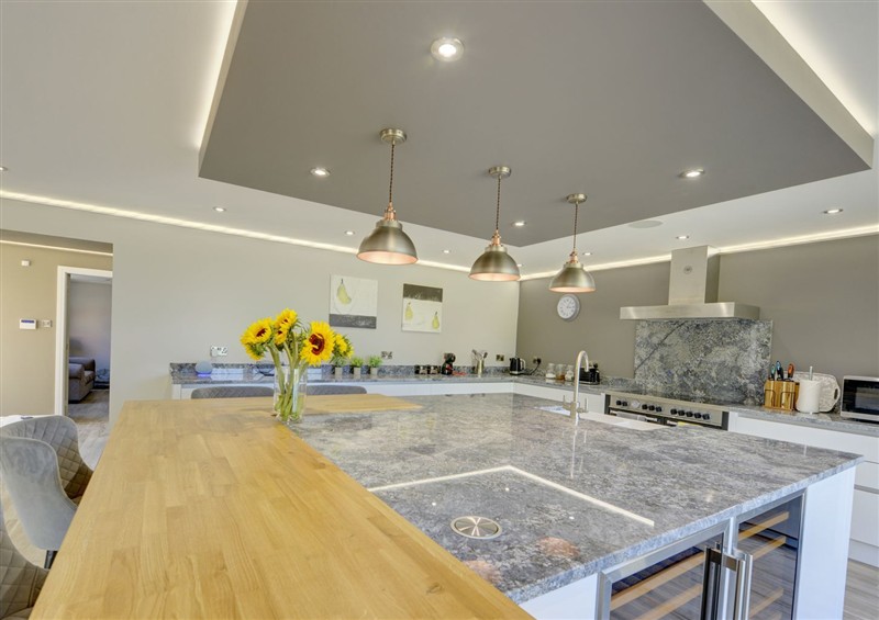 Kitchen (photo 4) at The Gate House, Aldbrough St. John near Barton