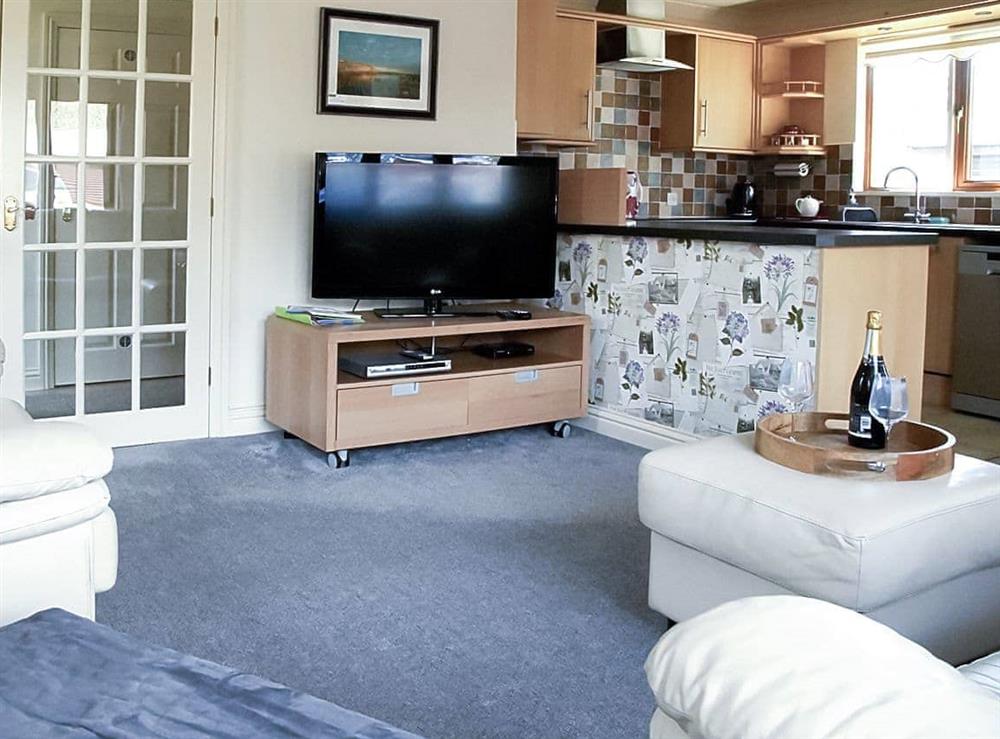 Open plan living space (photo 2) at The Gatehouse in Bridlington, North Humberside