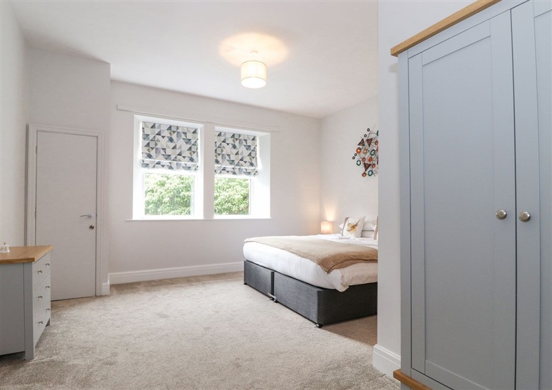 A bedroom in The Gatehouse (photo 4) at The Gatehouse, Levens