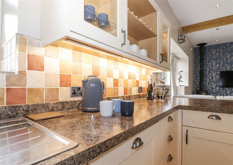 The kitchen (photo 4) at The Gatehouse, Levens