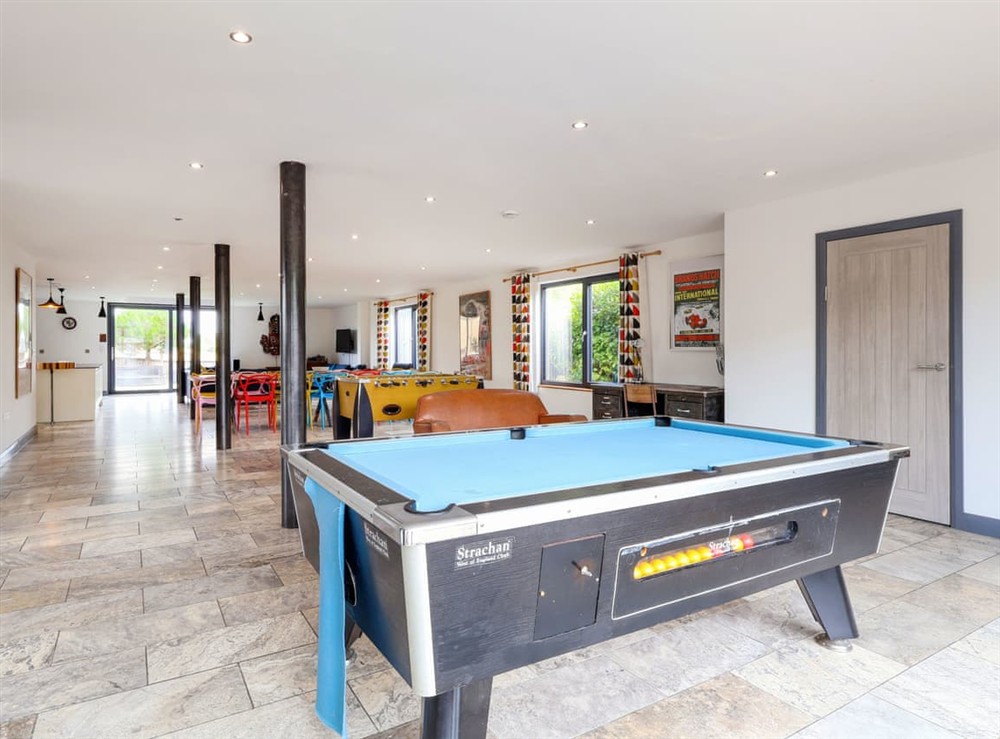 Open plan living space (photo 7) at The Grain Dryer in Gloucester, Gloucestershire