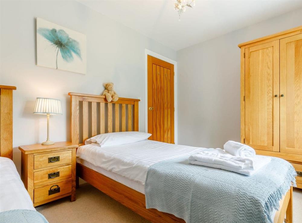 Twin bedroom (photo 2) at The Granary in Aisby, Grantham, Lincolnshire