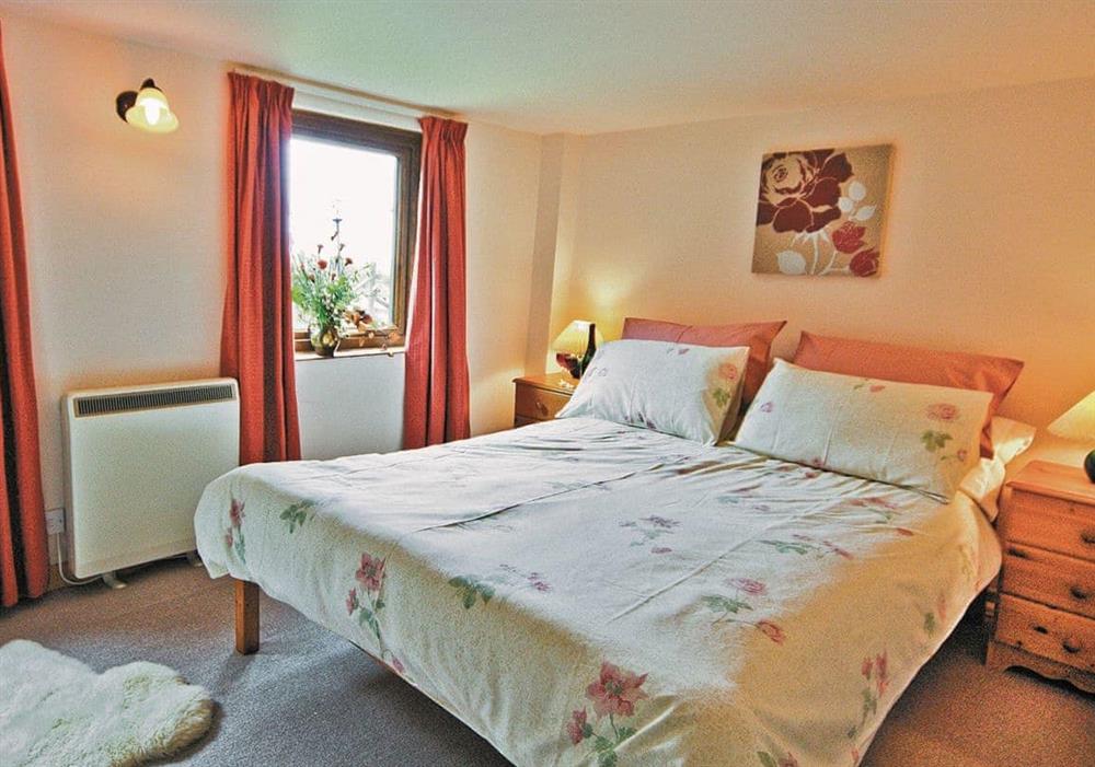 The Granary double bedroom at The Granary in Clarbeston Road, Dyfed