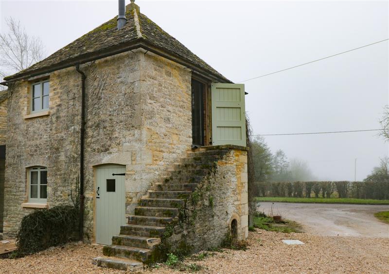 The setting of The Granary at The Granary, High Cogges near Witney