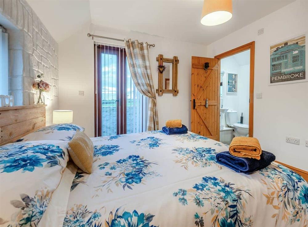 Double bedroom (photo 2) at The Granary in Hundleton, near Pembroke, Dyfed