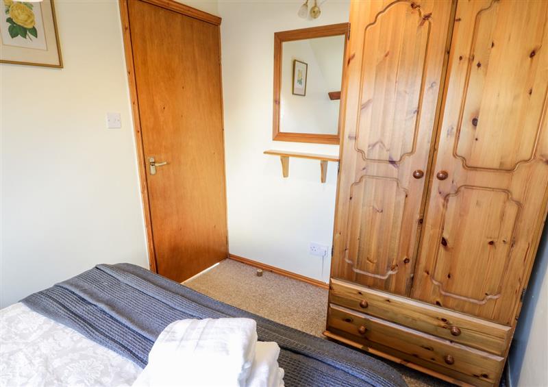 Double bedroom (photo 2) at The Granary, Llandyfrydog near Llanerchymedd, Gwynedd