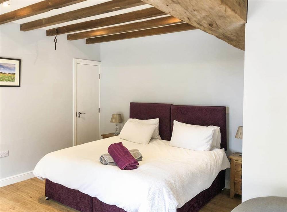 Double bedroom at The Granary in Low Hunsley, North Humberside