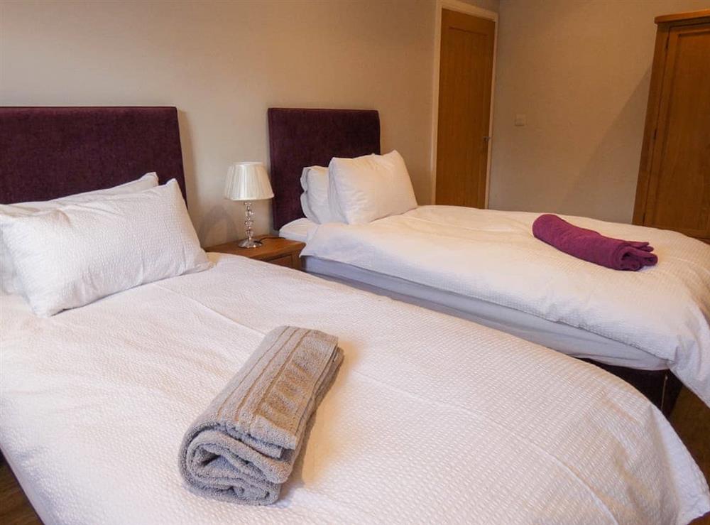 Twin bedroom at The Granary in Low Hunsley, North Humberside