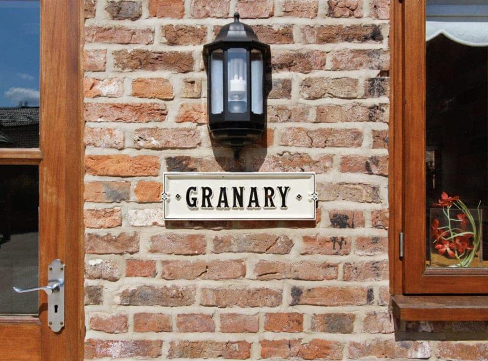 Attractive holiday property at The Granary in North Somercotes, near Louth, Lincolnshire