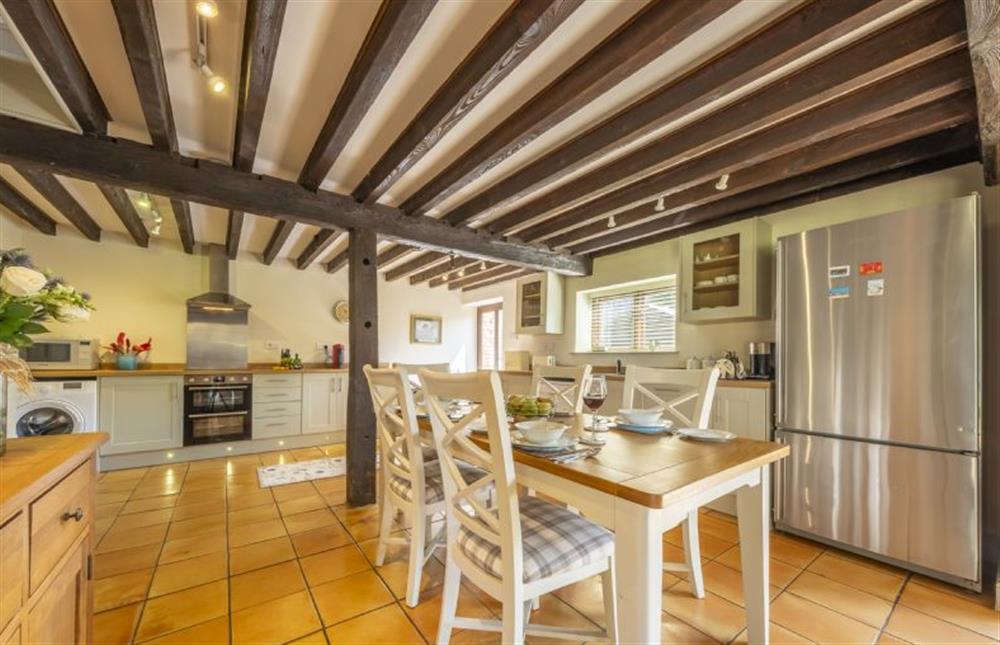 Kitchen with dining table for six people at The Granary, Oulton near Norwich
