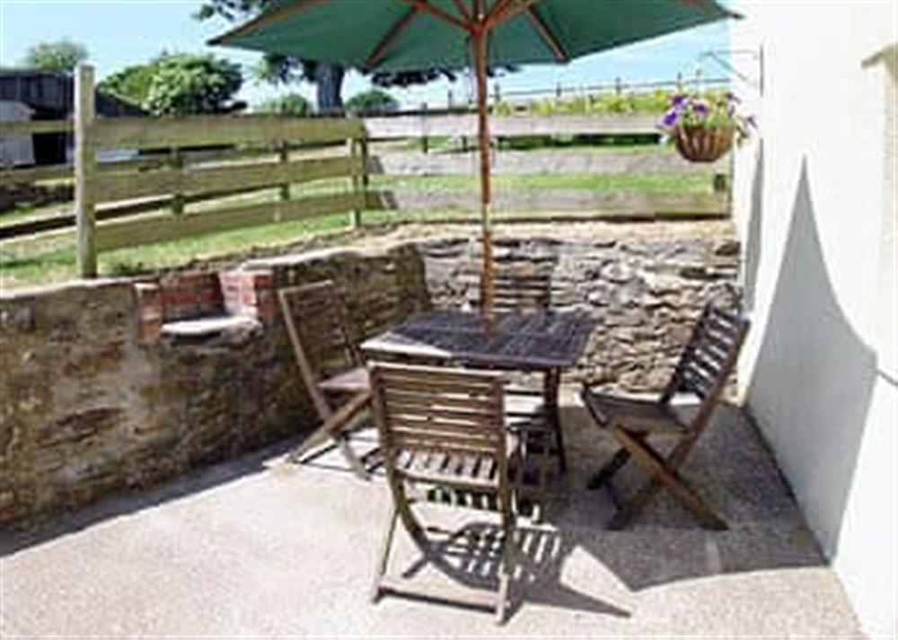 Outdoor eating area at The Granary in Shirwell, near Barnstaple, Devon