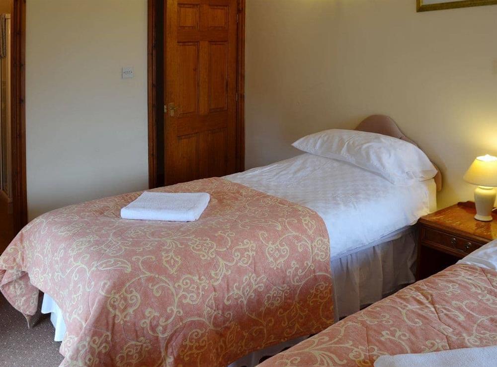 Twin bedroom at The Granary in Somersal Herbert, Ashbourne, Derbyshire