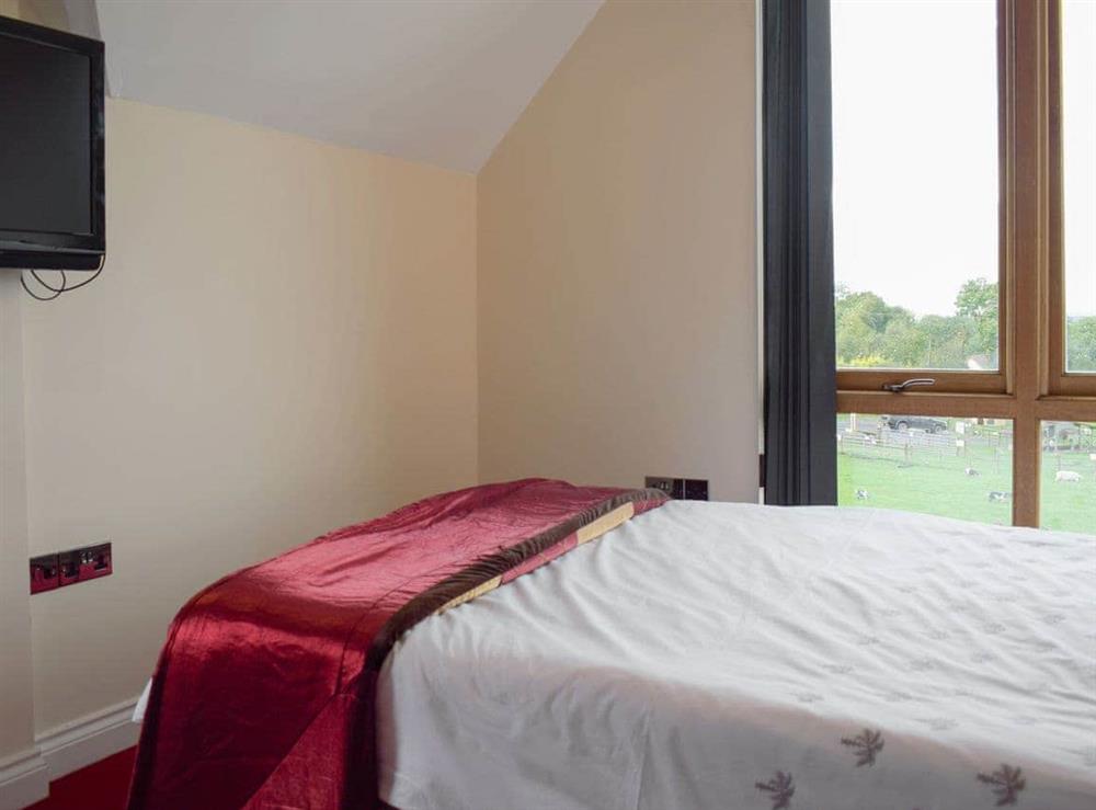 Stylish double bedroom at The Grange in Hope-under-Dinmore, near Leominster, Herefordshire