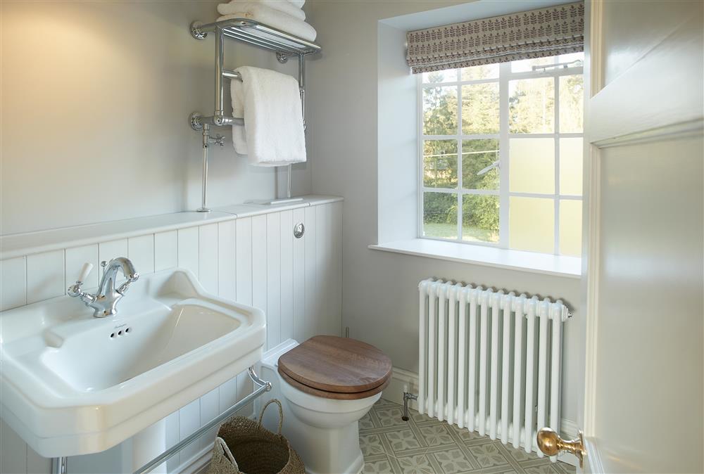 En-suite to bedroom one with a walk-in shower at The Green, Castle Howard, Coneysthorpe