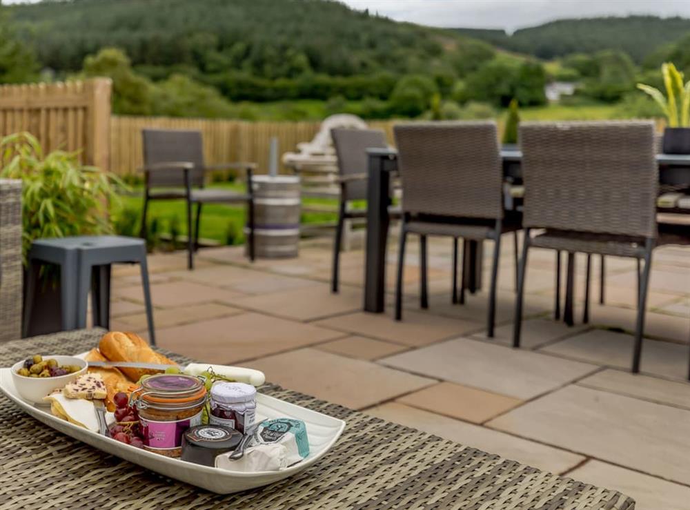Outdoor eating area (photo 4) at The Grousemoor in Llandegla, near Wrexham, Denbighshire