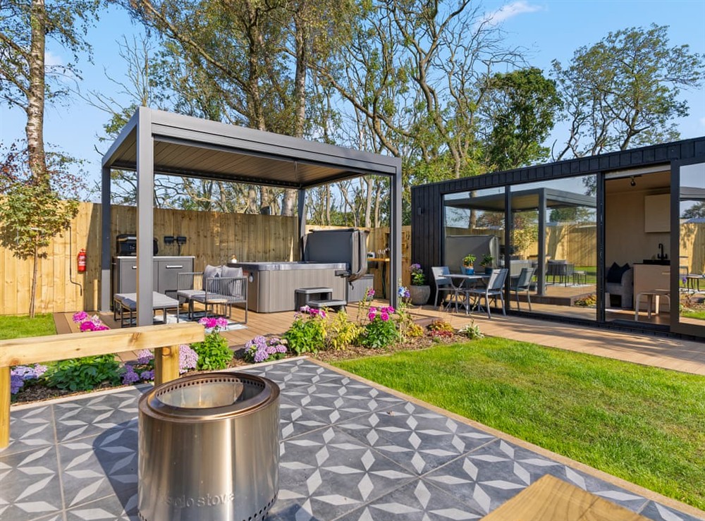 Outdoor area (photo 3) at The Hares Form in Newcastle Upon Tyne, Northumberland